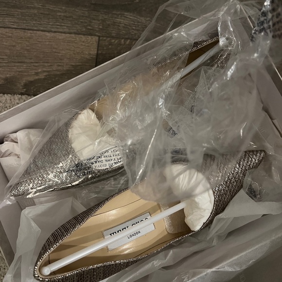BRAND NEW never worn Jimmy Choo Agnes Gold Pumps - Picture 3 of 7